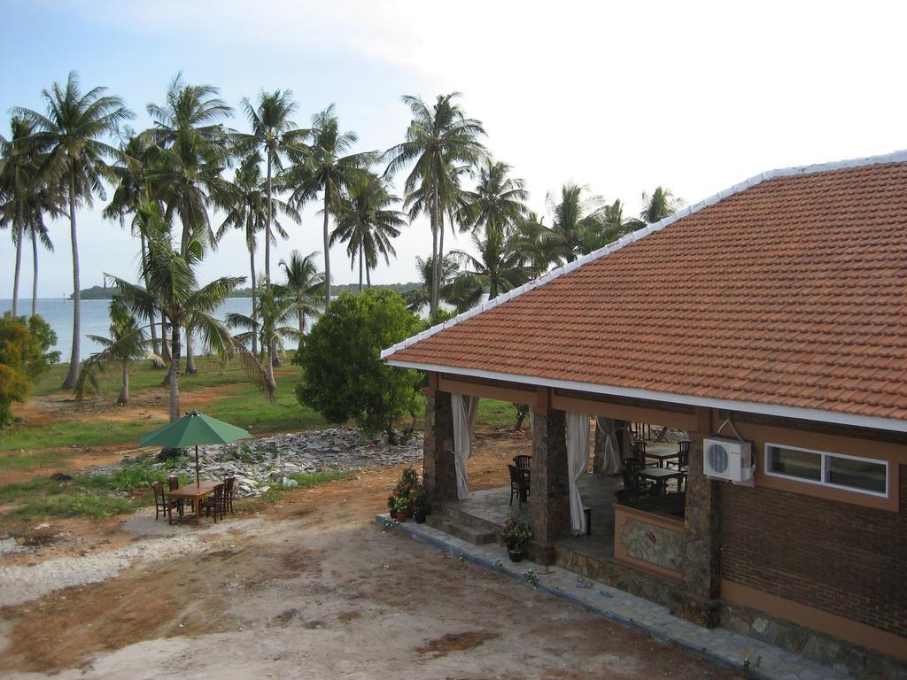 Escape Karimunjawa Hotel เซอมารัง ภายนอก รูปภาพ
