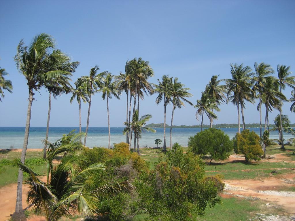 Escape Karimunjawa Hotel เซอมารัง ภายนอก รูปภาพ